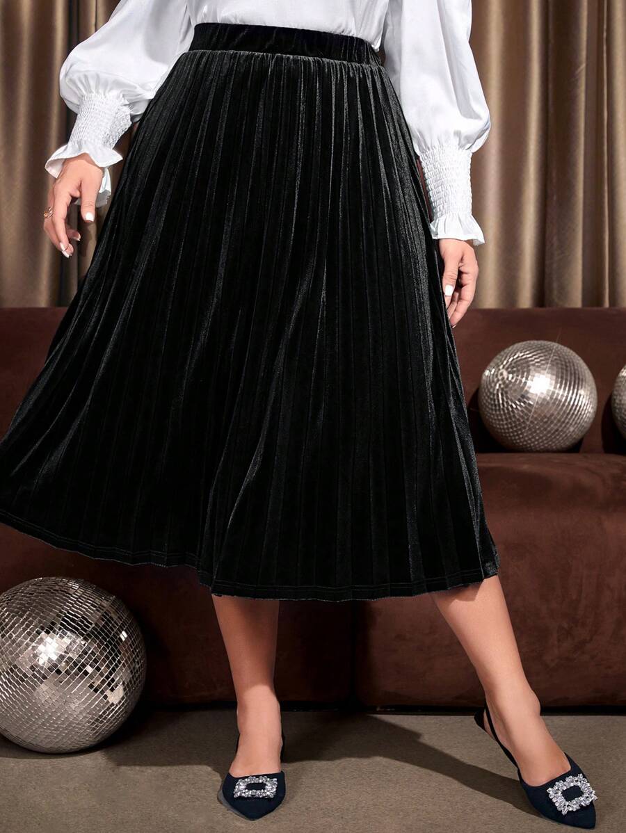 EMERY ROSE 大尺碼絨布褶裙 - 黑色 - 查看 1