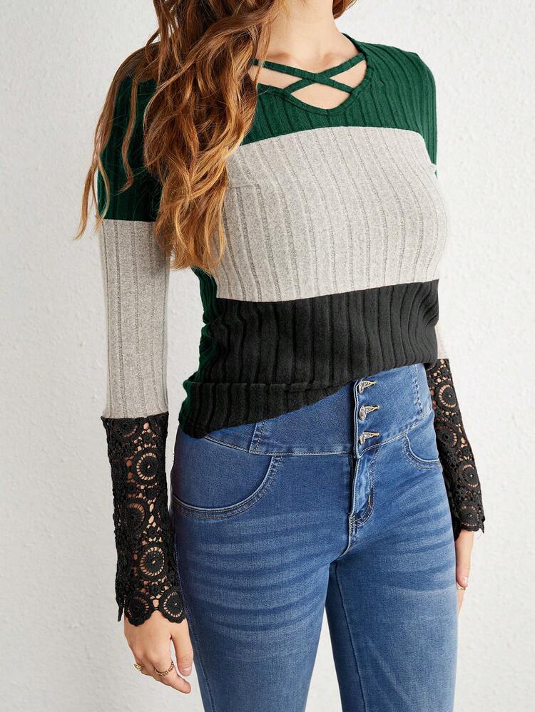 V-Neck Color Block And Lace Long Sleeve T-Shirt