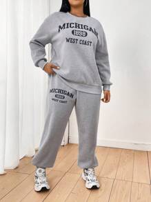 Flirla Plus Size Women's Letter Printed Round Neck Sweatshirt And Sweatpants Two-Piece Set - Light Grey - View 3