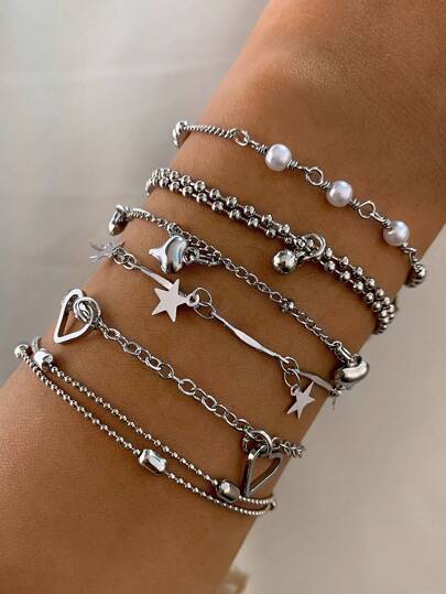 Grunge Punk 6 Pieces Set Of Simple And Fashionable Alloy Five-Pointed Star Tassels Hollow Love Three-Dimensional Heart Tassel Bracelet Set Female Date Gift