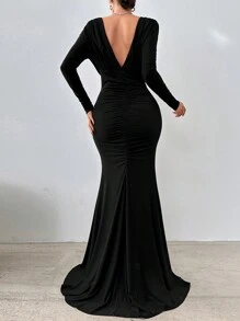 EURMUSE Women's Deep V Pleated Fishtail Hem Dress - Black - View 2