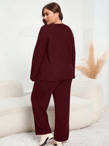 SHEIN LUNE Plus Size Women's Round Neck Drop Shoulder Sweater And Sweater Pants Set - Burgundy - View 2
