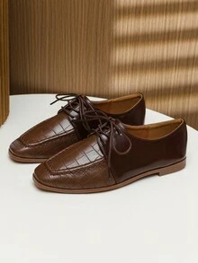 女士法式通勤皮鞋，新春秋款式，尖頭、刺繡鏈條、粗跟、方頭、小尺碼真皮鞋 - 棕色 - 查看 5