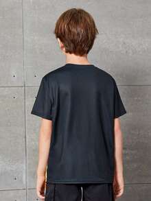 SHEIN Con trai Lỏng lẻo phù hợp Thể thao Vòng cổ In Ngắn tay Áo thun - Nhiều màu - Xem 3