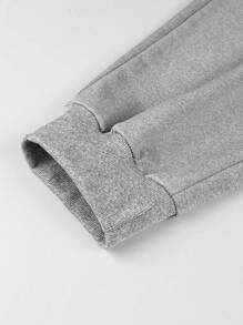 Manfinity Homme Bộ đồ thể thao thường ngày cho nam có mũ trùm đầu và quần nỉ Kangaroo họa tiết chữ, đi chơi - Xám - Xem 5