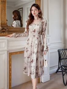 DAZY 蝴蝶图案喇叭袖连衣裙，荷叶边，秋季花卉连衣裙 - 杏色 - 查看 9