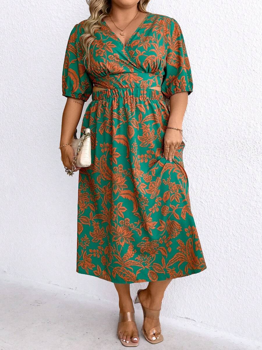 SHEIN Clasi 大尺碼女款全印花腰部鏤空連身裙 - 彩色 - 查看 1