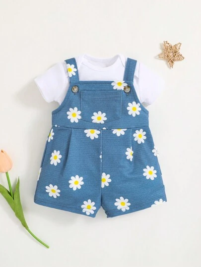 SHEIN Newborn Baby Girls' Floral Pattern Overalls Romper