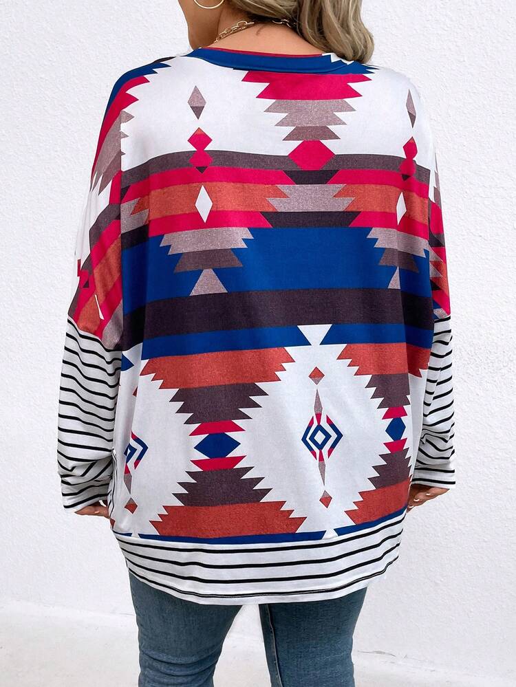 Plus Size Geometric Printed Batwing Sleeve T-Shirt