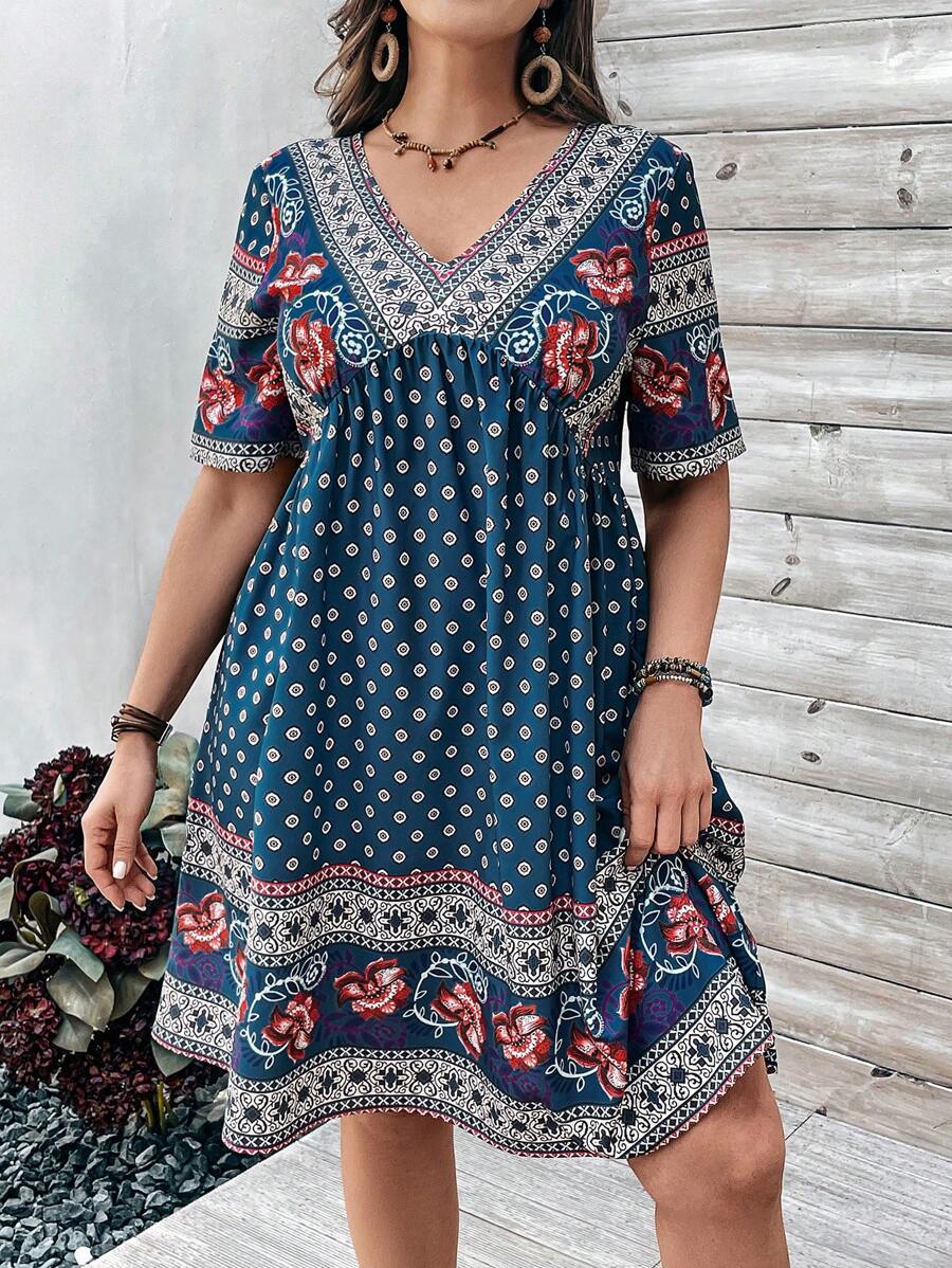 EMERY ROSE 春季大尺碼女款 V 領全印花洋裝 - 彩色 - 查看 1