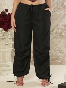 SHEIN BAE Pantalon Cargo À Taille Cordon De Serrage Pour Femmes De Grande Taille Avec Poches Inclinées Et Ourlets Plissés - Noir - Voir 5