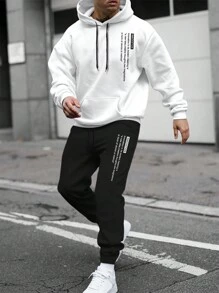 Manfinity Homme 男士標語圖案袋鼠口袋抽繩連帽衫和運動褲 - 黑與白 - 查看 1
