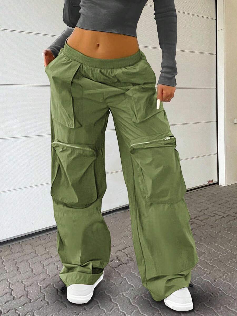 Solid Zipper Detail Flap Pocket Cargo Trousers - Green - View 1