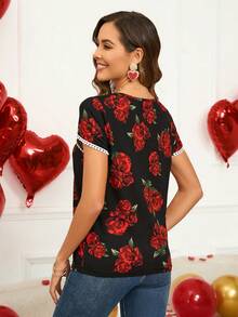 EMERY ROSE Women's Summer Short-Sleeve Black Floral Print Romantic Valentine's Day Rose Lace-Trimmed T-Shirt - Multicolor - View 4
