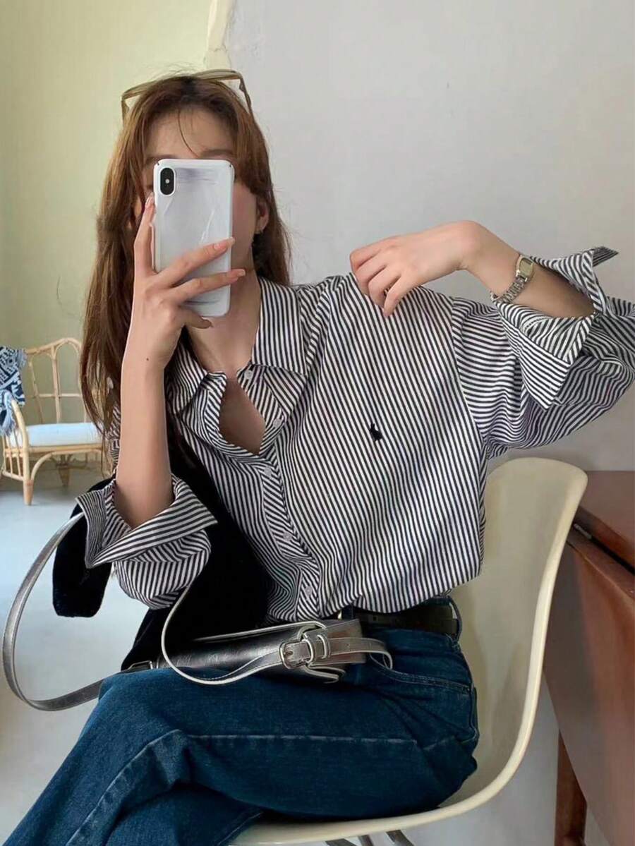 条纹刺绣兔子休闲长袖衬衫，女士衬衫，春季 - 黑色 - 查看 1