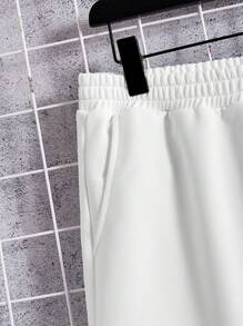Manfinity Sporsity White Knitted Men's Short Sleeve T-Shirt And Shorts Set