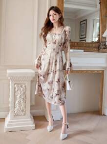 DAZY 蝴蝶图案喇叭袖连衣裙，荷叶边，秋季花卉连衣裙 - 杏色 - 查看 13
