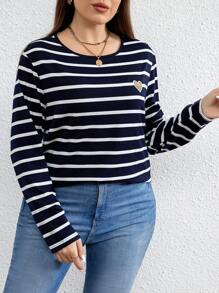 SHEIN Frenchy Camiseta De Rayas Bordada Con La Palabra 'love' Para Mujeres De Talla Grande - azul real - Ver 3