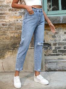 SHEIN Frenchy Ripped Frayed Hem Mom Jeans,Ladies Casual Button,Pocket,Ripped,Zipper Natural Tapered/Carrot Cropped Light Wash Cotton Mom Fit Regular Fit Women Jeans,Spring/Fall,Casual Daily Wear Winter Casual - Light Wash - View 4