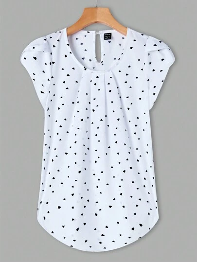 EMERY ROSE Heart Print Petal Sleeve Blouse