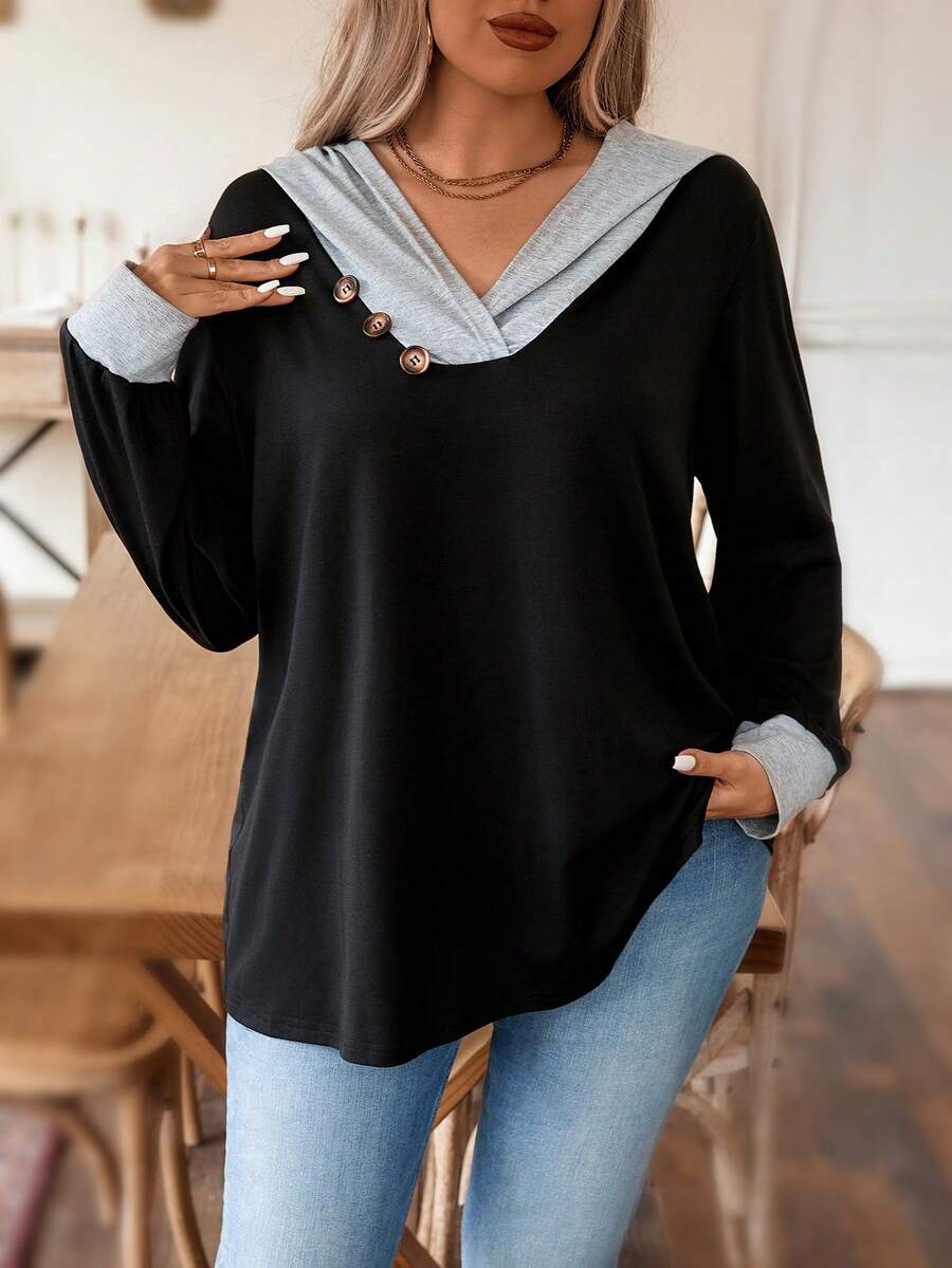 Calvaya 大尺碼對比色帶扣連帽t恤 - 黑色 - 查看 1