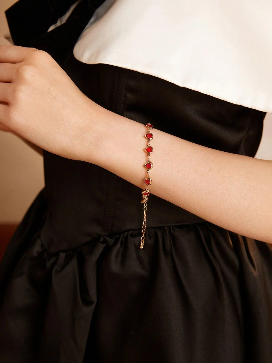 SHEIN MOD 1pc Golden Heart Shaped Unconventional & Designable Bracelet For Girls, Christmas - Red - View 1