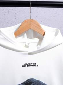 SHEIN Cậu bé Tween Giải trí Phong cách đường phố In áo có mũ Đan Áo nỉ Với Nhân vật Mẫu - trắng - Xem 3