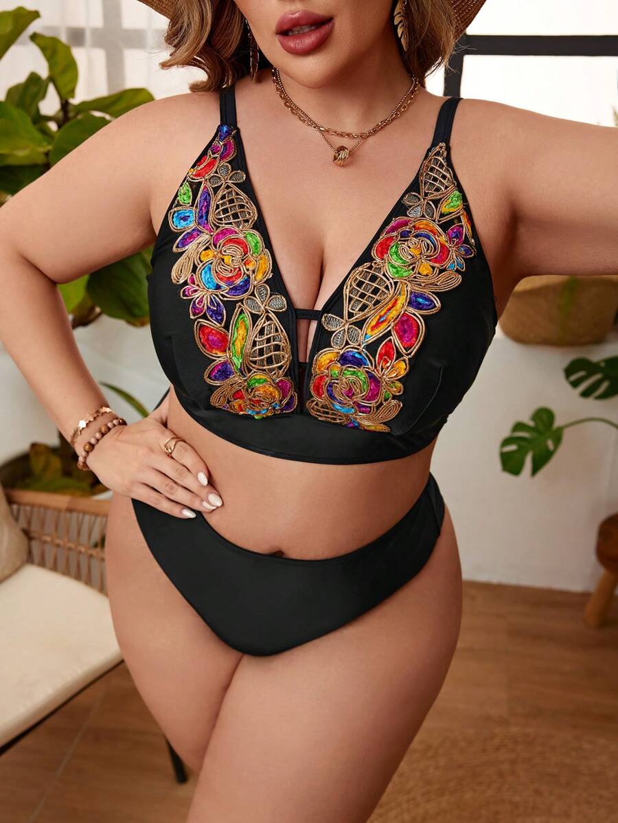 SHEIN Swim Curve Bộ bikini thêu hoa cỡ lớn dành cho nữ Carnival Bãi biển mùa hè - Nhiều màu - Xem 1