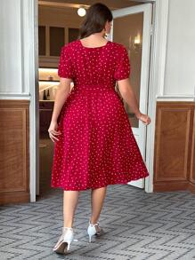 SHEIN Clasi Vestido Ajustado A La Cintura Y Escote Cuadrado Con Estampado De Corazones De Talla Grande Para Mujer - Rojo - Ver 2