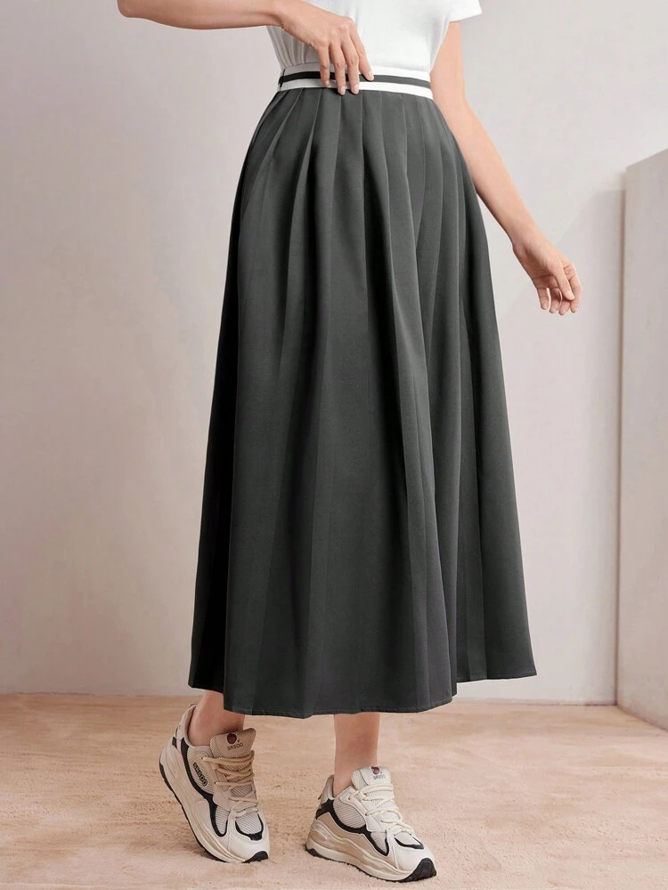 Women's Elastic Waist Pleated Skirt