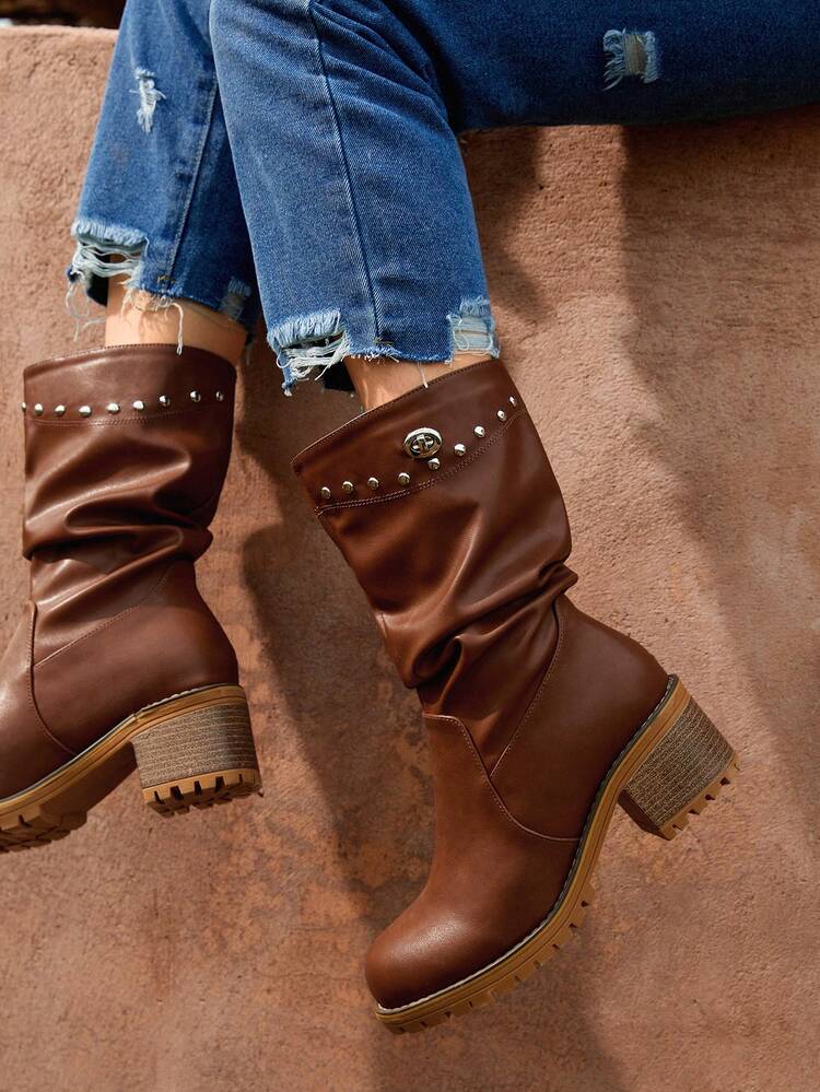 Women's Versatile Fashionable Brown Boots With Rivets & Metal Buckle Decor