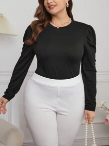 SHEIN Privé 女大尺碼純色圓領長袖休閒t卹 - 黑色 - 查看 1