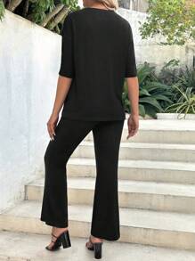 SHEIN Maternity Elegant Commuting Round-Neck T-Shirt And Adjustable Elastic Flared Pants Two-Piece Set - Black - View 2