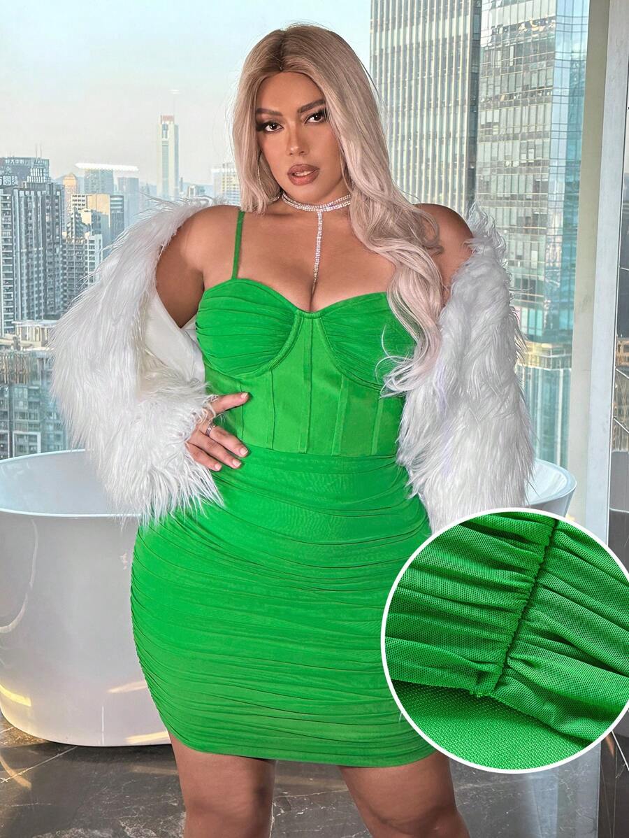 SHEIN SXY New Years Women's Plus Size Solid Color Pleated Strap Bandage Dress - Green - View 1