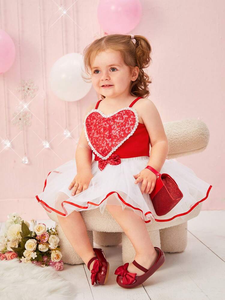 Elegant, Cute And Fashionable Valentine'S Day Love Top And Mesh Skirt Set For Baby Girls