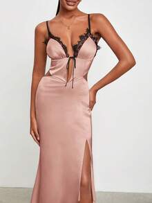 Thainara Oliveira Satin Dress With Lace Trim - Pink - View 5