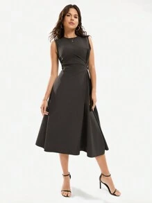 Chiquease Sleeveless Pleated Dress - Brown - View 4