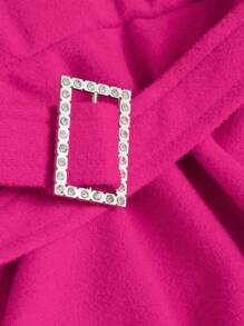 SHEIN Tween 女孩毛絨邊飾露肩領拼布連身裙 - 玫紅色 - 查看 3