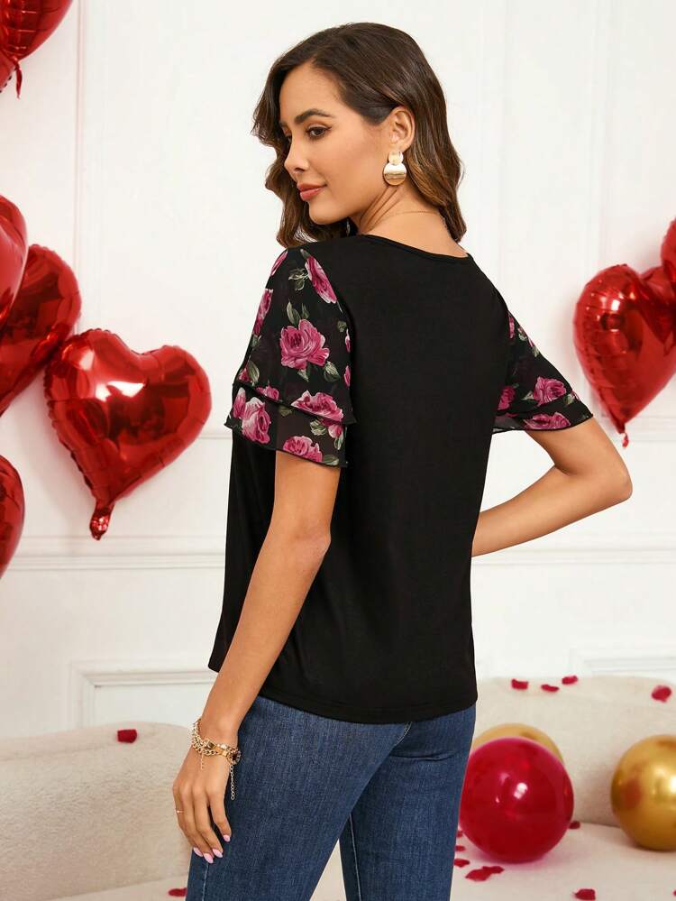 Camiseta de mujer con manga de volantes y rosas florales románticas para el Día de San Valentín