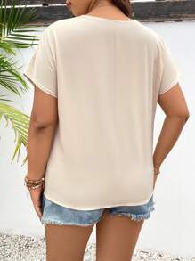 SHEIN Frenchy 大尺碼扇貝翼袖純色貝殼邊裝飾襯衫 - 杏色 - 查看 2