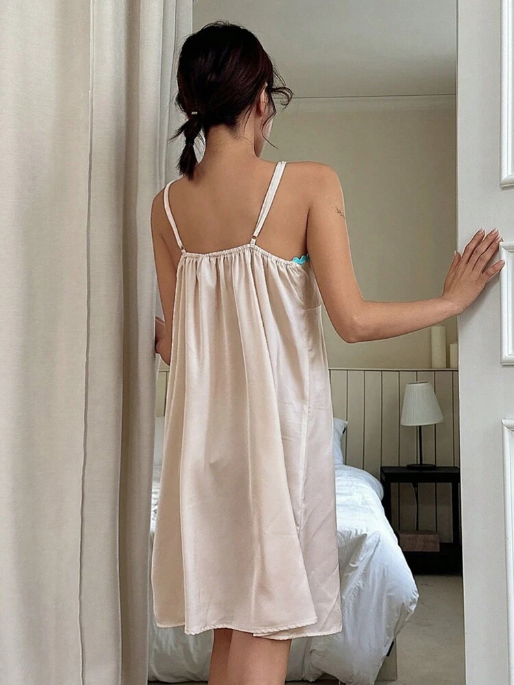 Three-Dimensional Large Bow Decorated Hem Suspender Nightgown Pajama