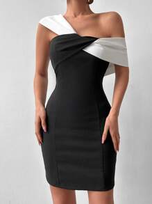 Asymmetrisch Halslijn Fitting jurk