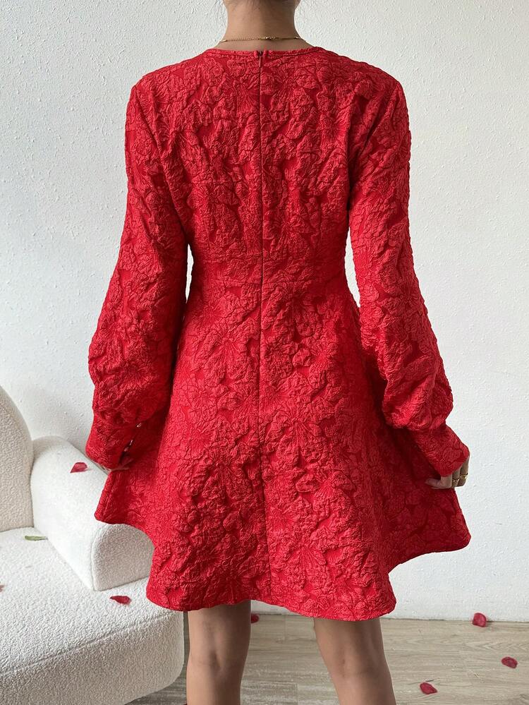 Long-Sleeved Cutout Front Random Jacquard Dress