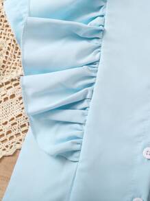 SHEIN Young Girl Little Girl's Blue Stand Collar Large Ruffle Shirt