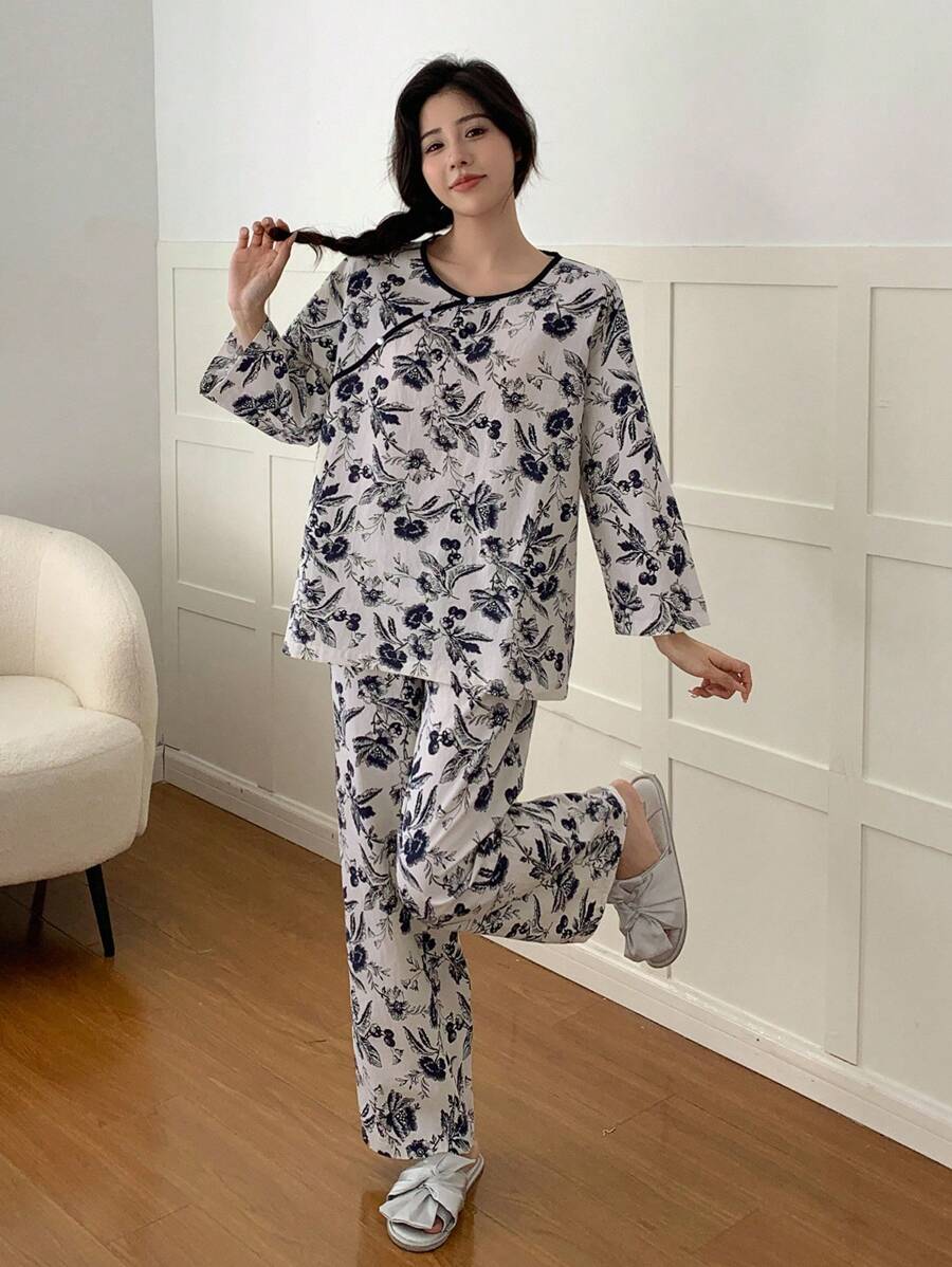 DAZY Conjunto De Pijama De Estilo Chino Con Estampado Vegetal De 2 Piezas - Blanco - Ver 1