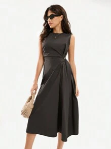 Chiquease Sleeveless Pleated Dress - Brown - View 2