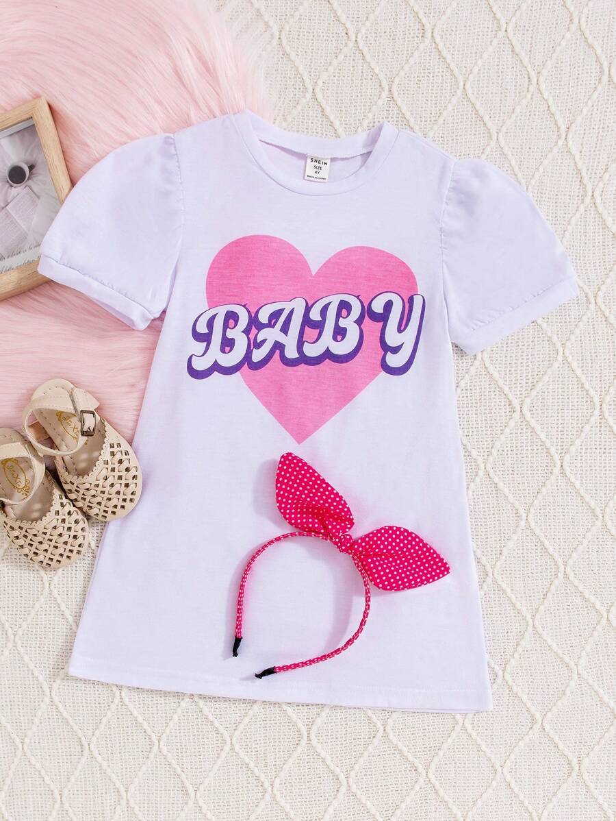 SHEIN 夏季短袖愛心印花運動休閒舒適可愛女童連身裙 - 白色 - 查看 1