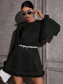 SHEIN Privé 無腰帶的毛茸茸修邊喇叭袖連衣裙 - 黑色 - 查看 5