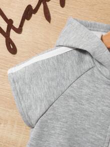 SHEIN Baby Boys' Letter Print High Neck Top With Inner Fleece, Zipper Hoodie And Wide Leg Pants 3pcs/set - Light Grey - View 3