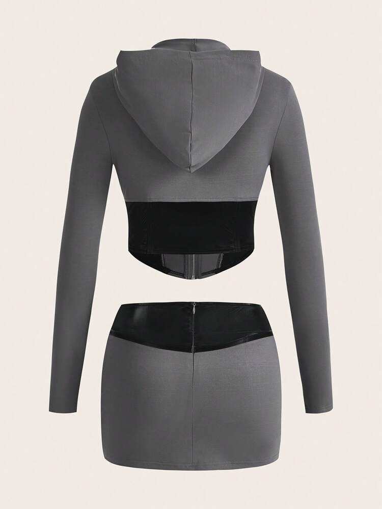 Contrast Color Hooded Slim Fit T-Shirt And Skirt Suit
